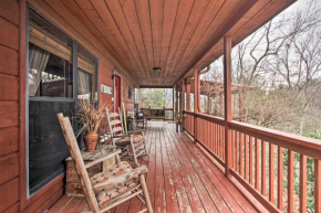 Woodsy Hideaway with Grill and Smoky Mountain Views!